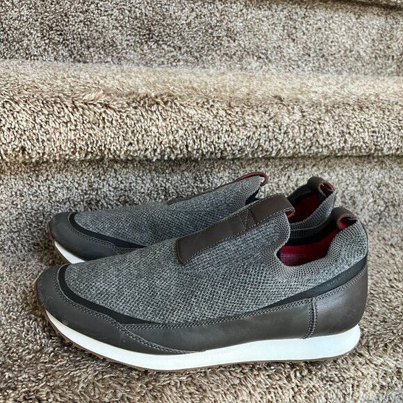 UGG Men\'s Grey Leather Trim Energ Comfort System Shoes. main image 9